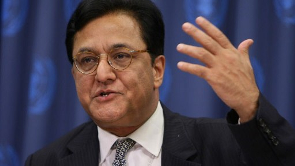 <div style="text-align: left;">
Rana Kapoor, founder and CEO of India's Yes Bank (AFP) </div>