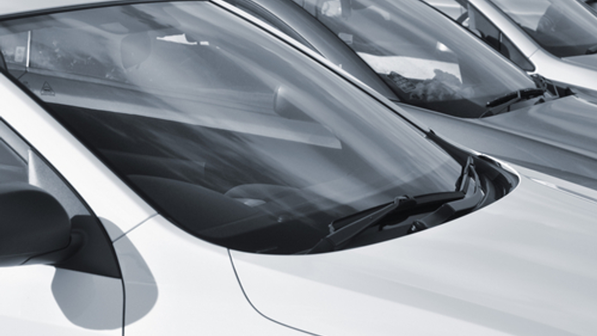 Auto glass supplier rides Chinese IPO momentum
