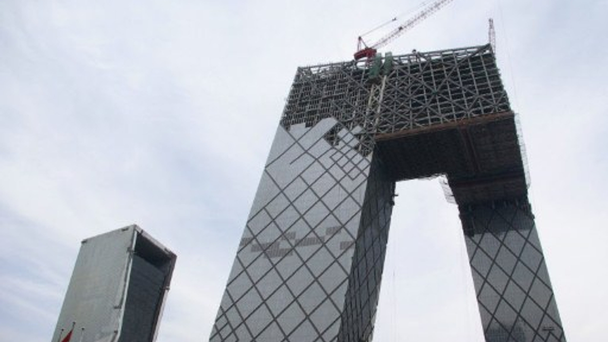 <div style="text-align: left;">
Baosteel's products have helped to build many of China's new landmarks(ImagineChina)
</div>