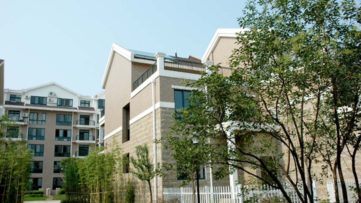 <div style="text-align: left;">
A residential development in Pingdingshan
</div>