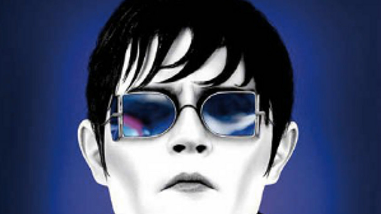 <div style="text-align: left;">
Johnny Depp's latest incarnation: Barnabas Collins
</div>