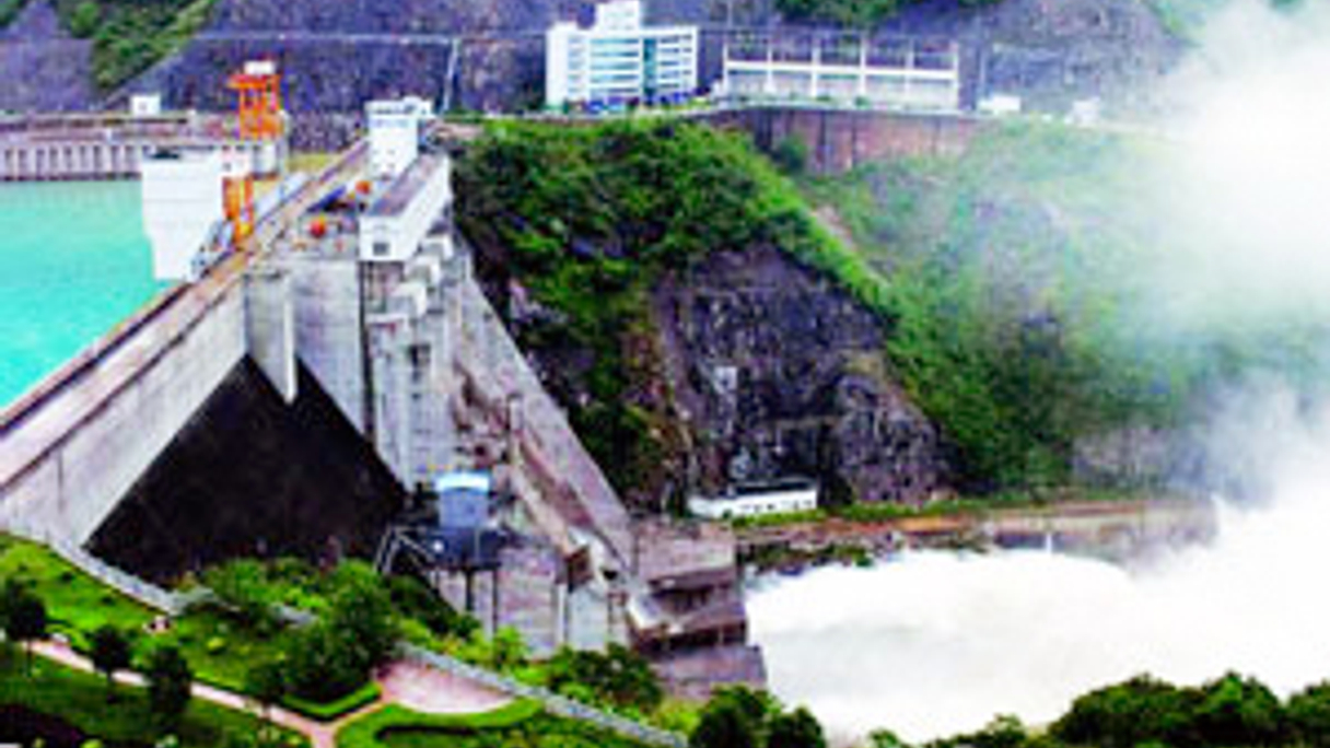 <div style="text-align: left;">
China plans to add 200GW of hydropower capacity; enough to power France
</div>