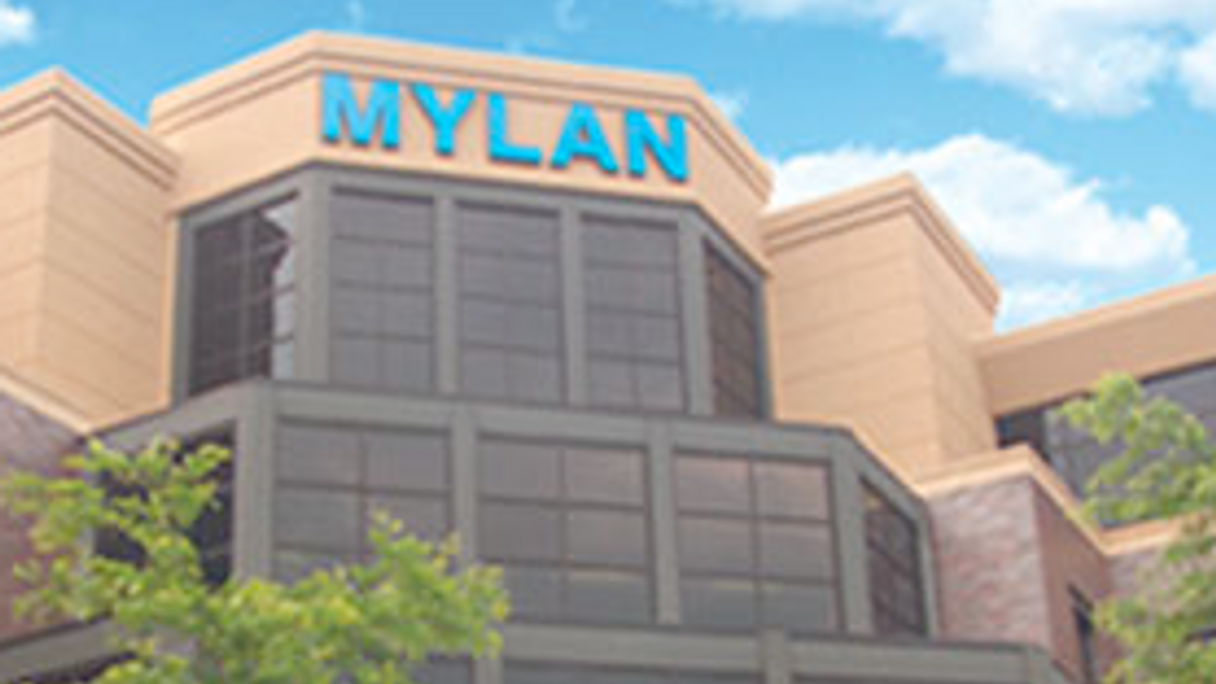 <div style="text-align: left;">
Mylan will pay $1.6 billion in cash for the Banglaore-based medicine maker
</div>