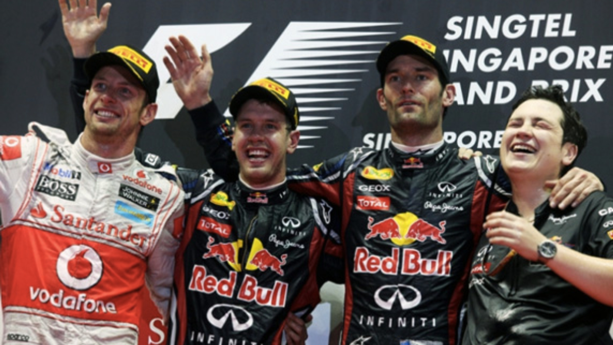 <div style="text-align: left;">
Celebrations at last year's Singapore grand prix
</div>