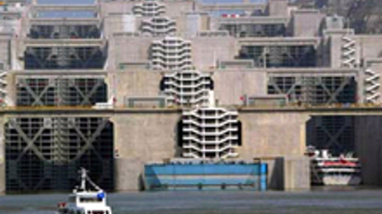<div style="text-align: left;">
Sinohydro's Three Gorges Dam
</dam>