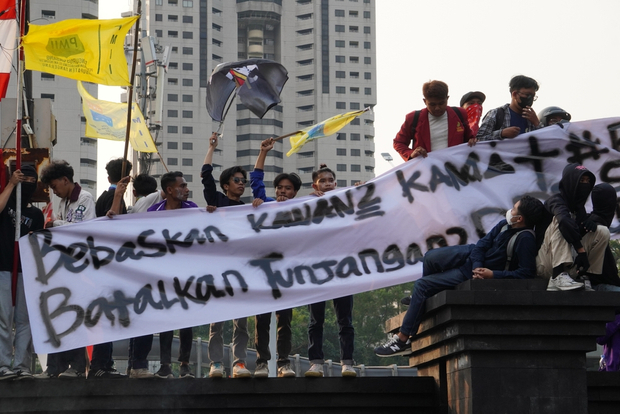 Investors weather Asia’s political storm with tactical opportunities