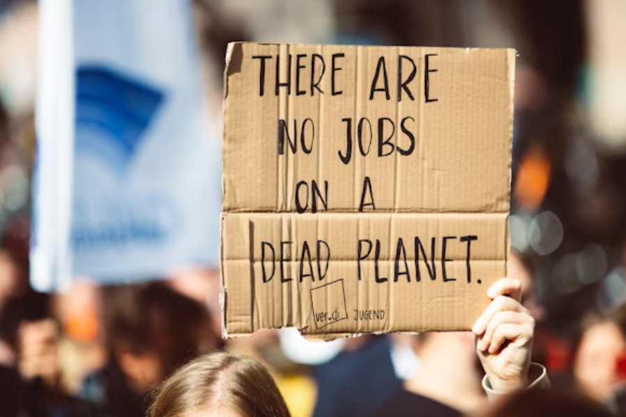 World Earth Day 2024: 1,000 agencies say no to fossil fuels | News - Vimarsana News