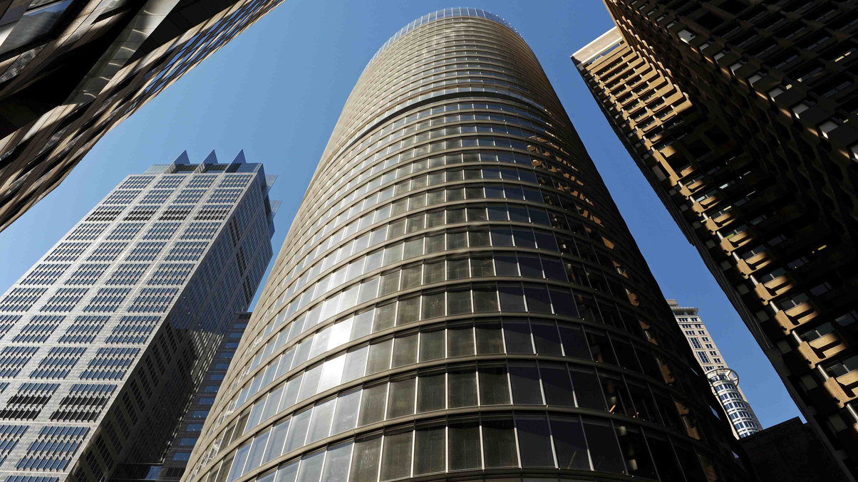 AustralianSuper boosting foreign property assets