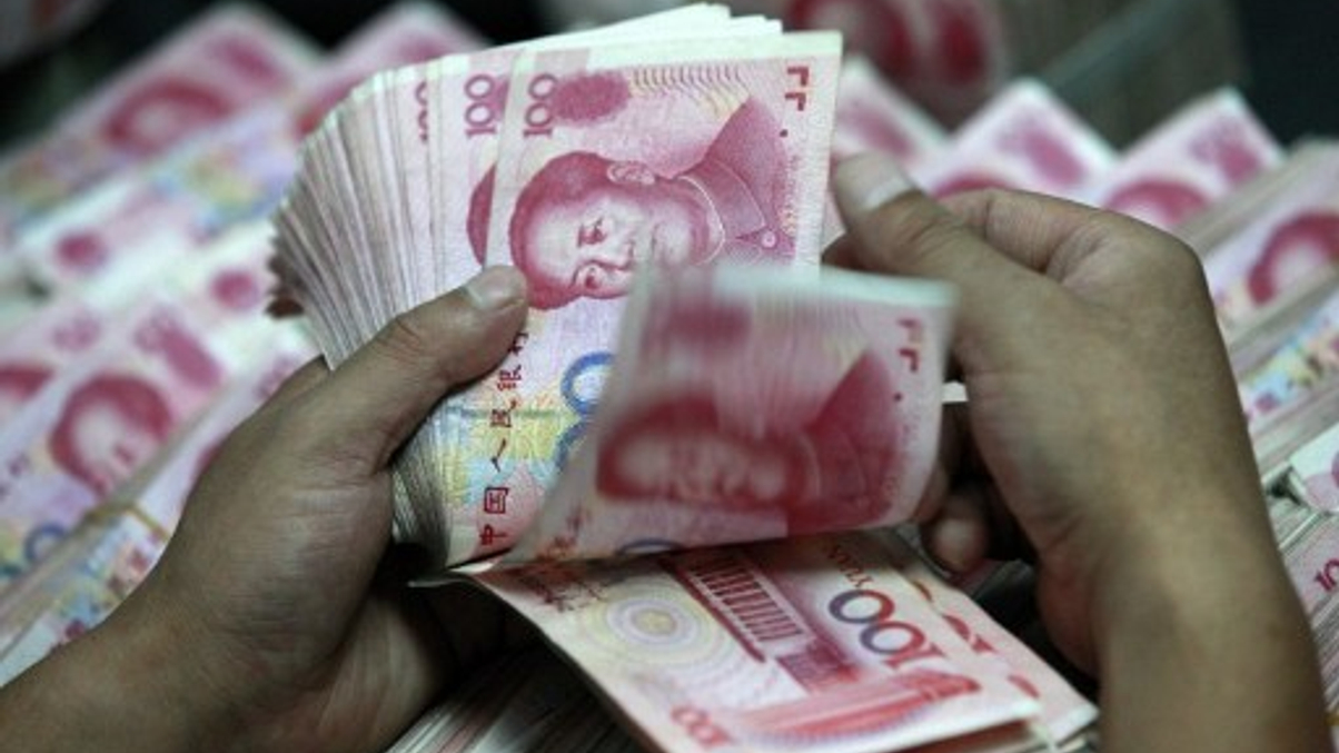 Investors weigh risks of China’s $1.9trn credit market
