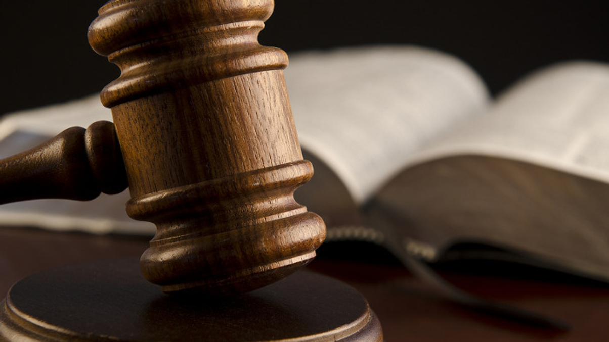 Suspended broker placed suspicious orders, operated secret account