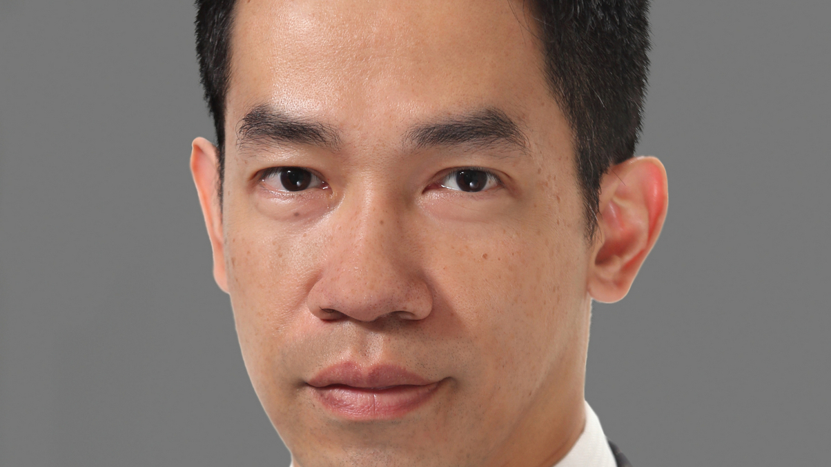 Barings lays out options for setting up shop in China