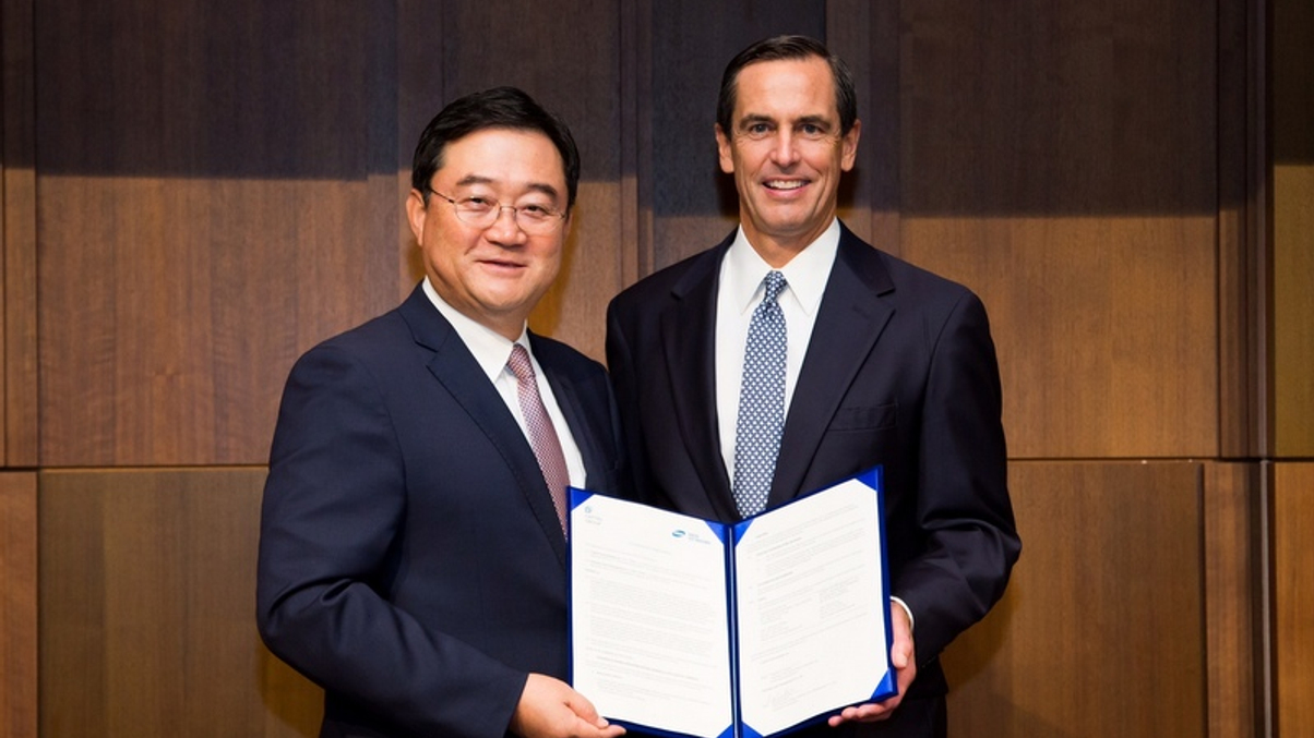 Samsung points to future in Capital Group tie-up