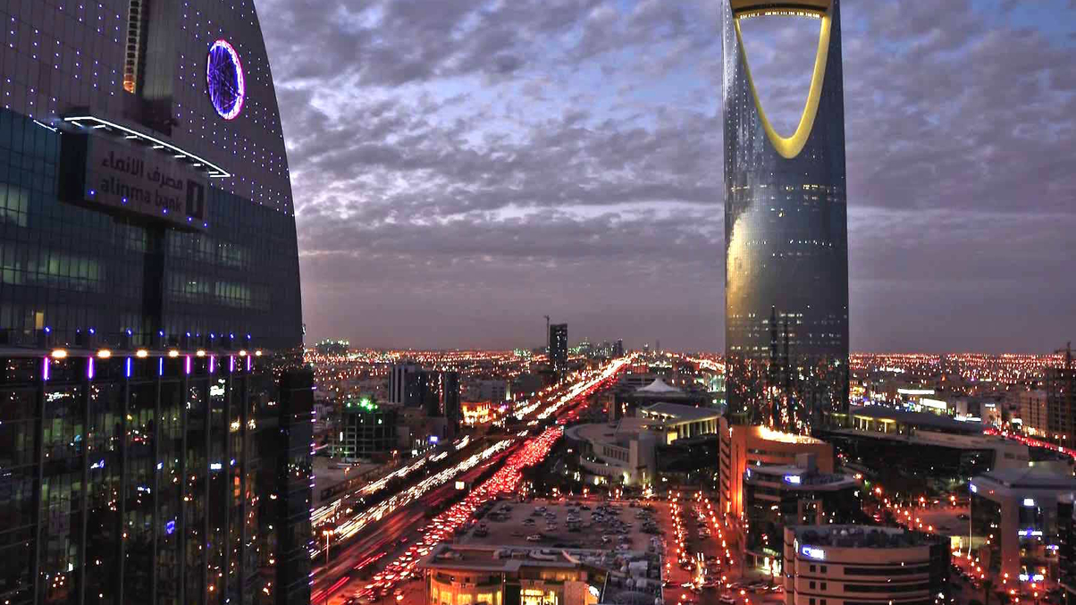 Northern Trust on Gulf buildout, eyes pensions