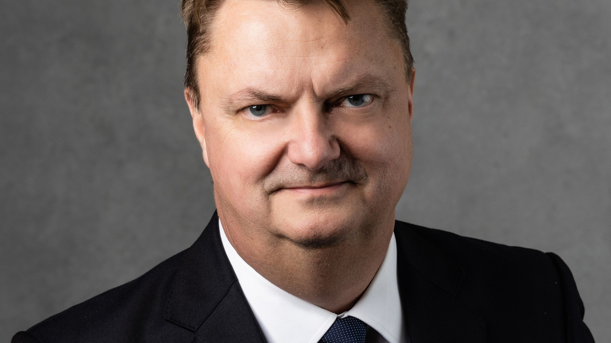 Singlife group CIO to step down