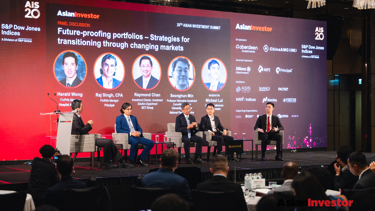 Diversified portfolios critical in 'world of uncertainty'
