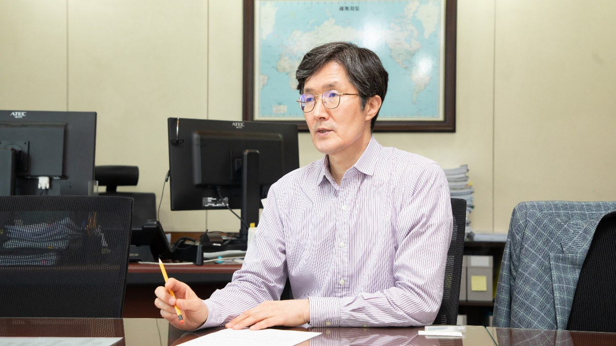 Boss, father, and a man with mission – the multiple roles of a public pension CIO