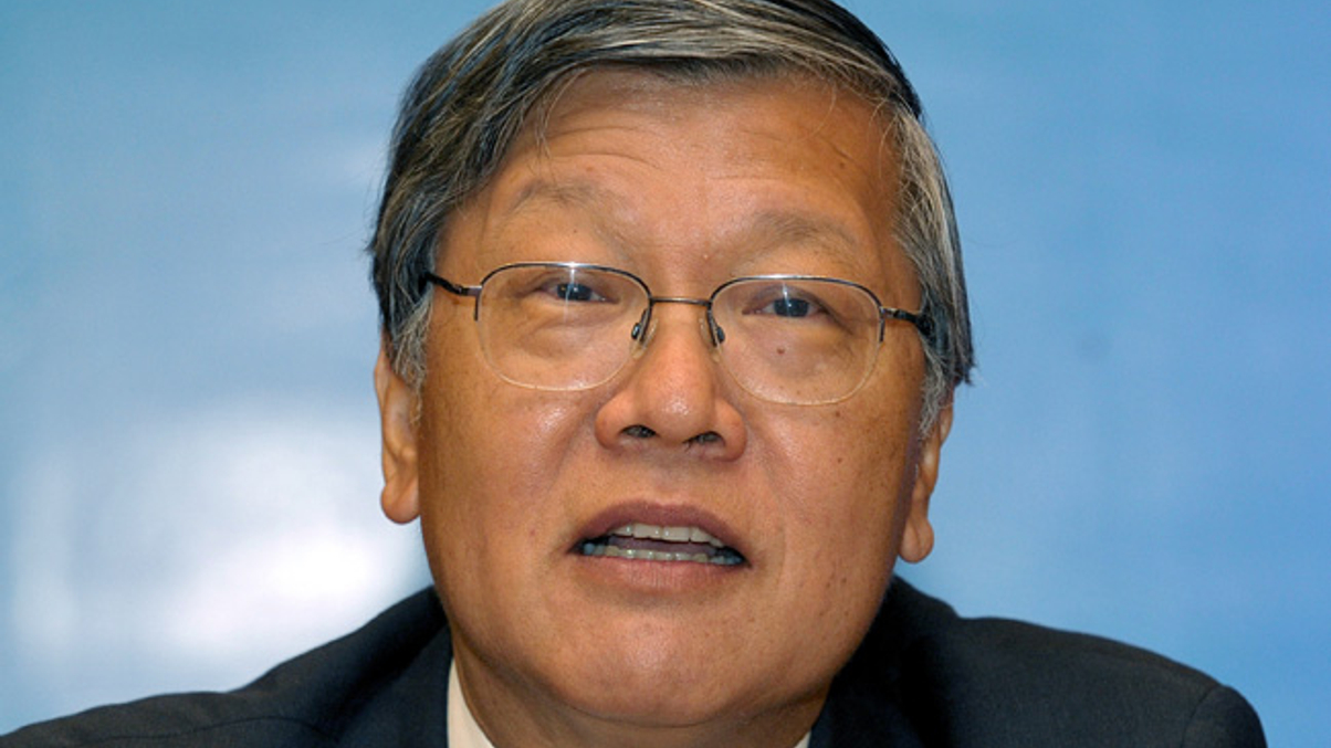 Andrew Sheng urges pension funds to forget financial theory