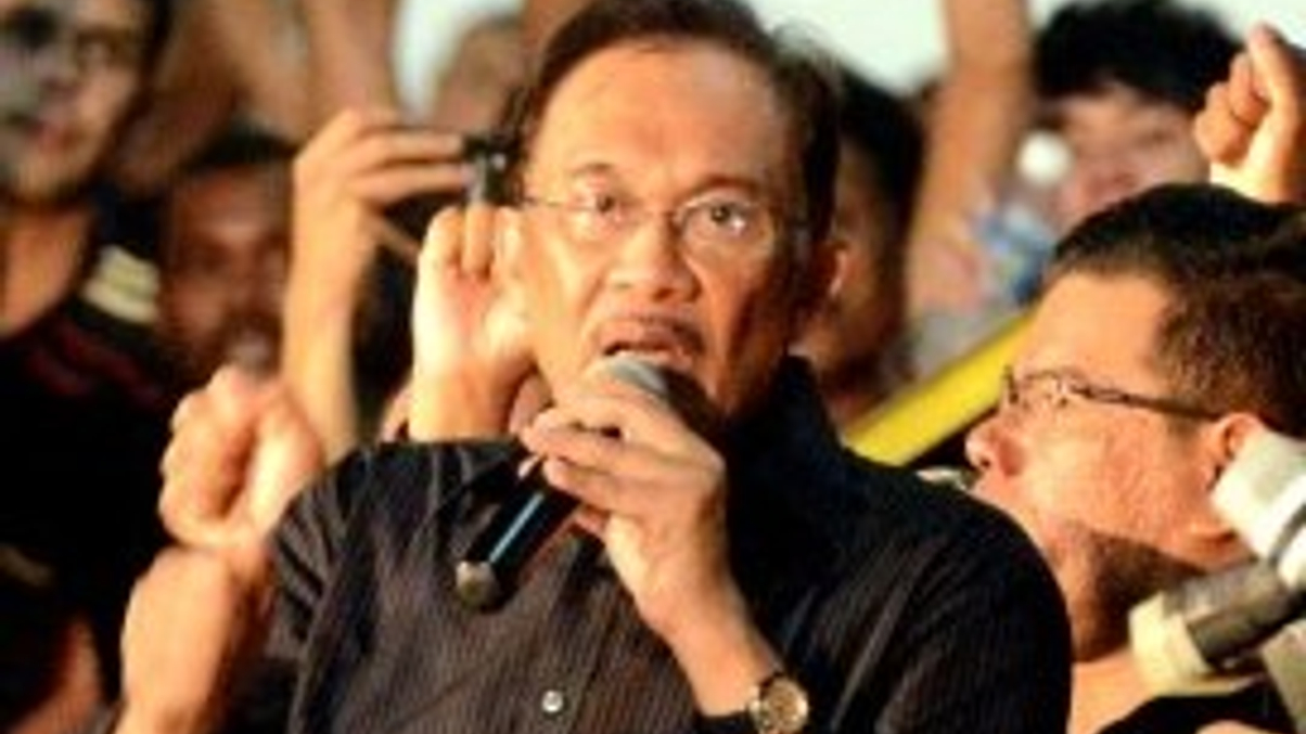 Malaysian investors shrug off political uncertainty