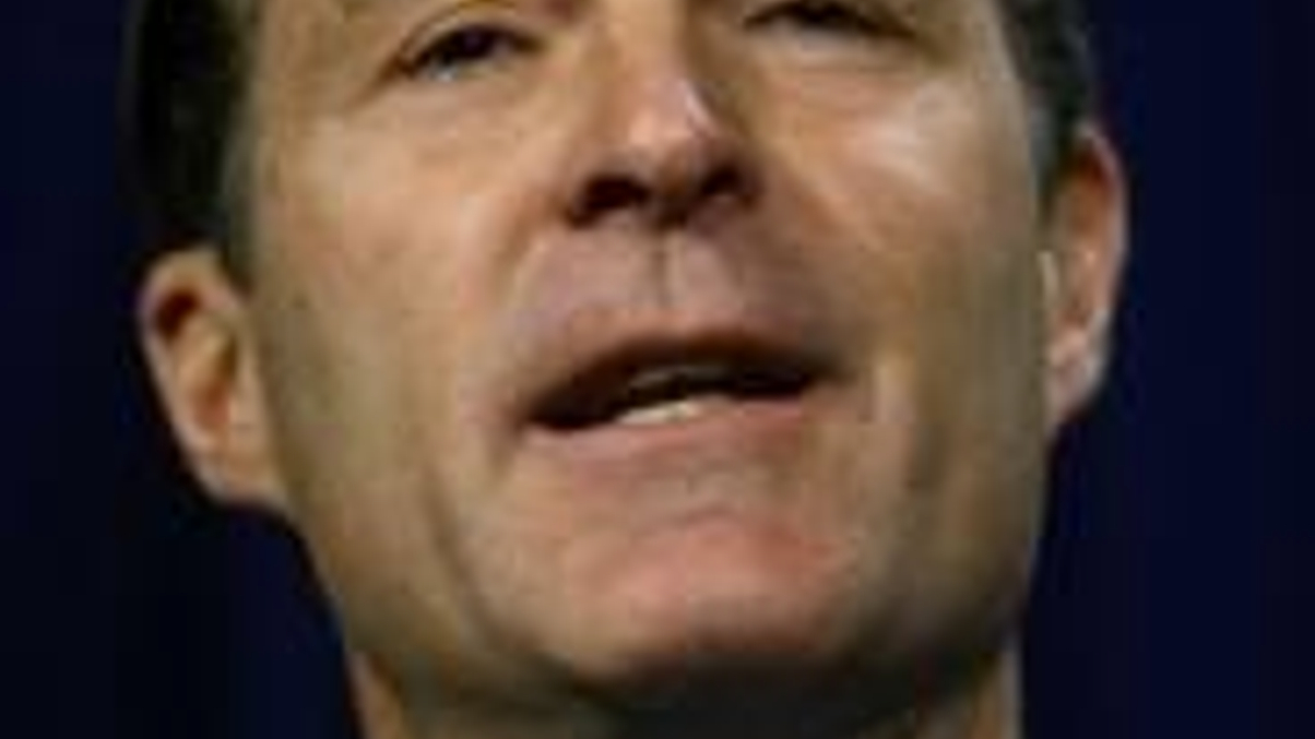 Former US Senator paints debt-ceiling pictures