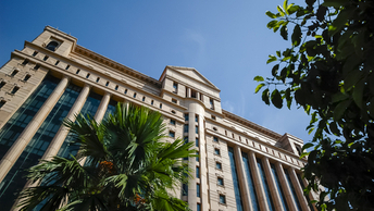 Weekly investor roundup: Malaysia's EPF and Kwap raise Bursa Malaysia stakes; Japan's endowment fund struggles to hire