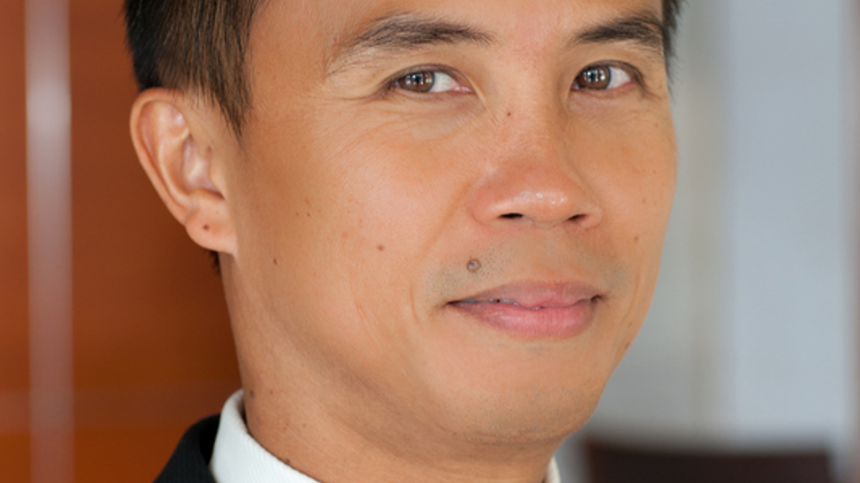Western’s Lian calls for Asian bond pricing in local time zone