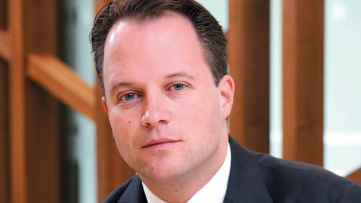 Carlo Venes joins Dimensional, plans Asia push