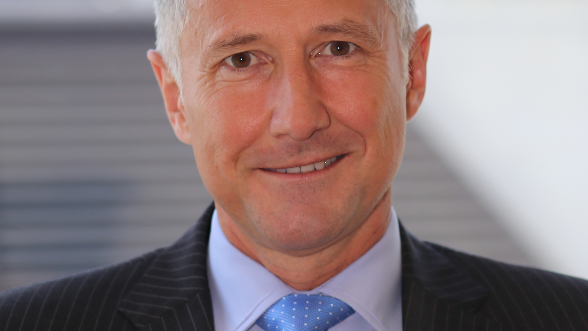 Schroders constructs Asian real estate investment team