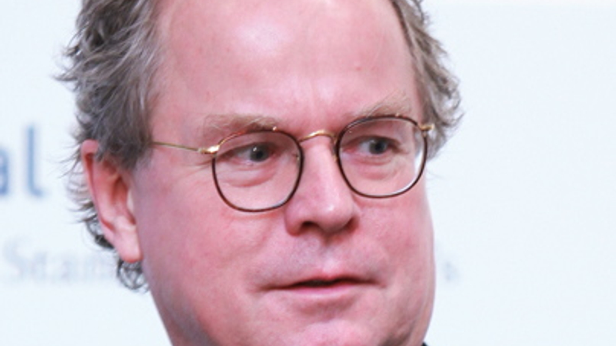 Brace yourself for 2012 recession: Charles Dumas
