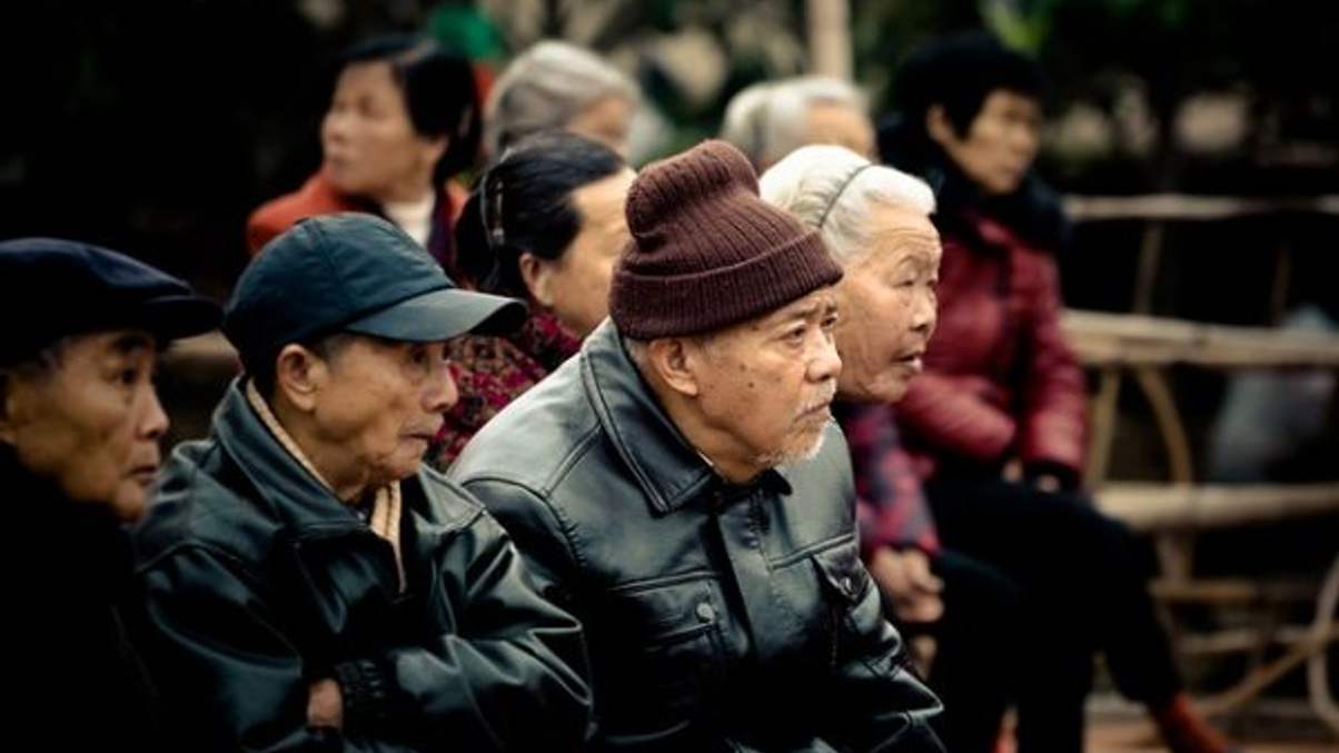 Chinese fund firms get shot at pension promised land