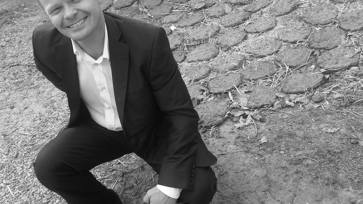 Fund houses must turn to frontier SWFs amid insourcing trend