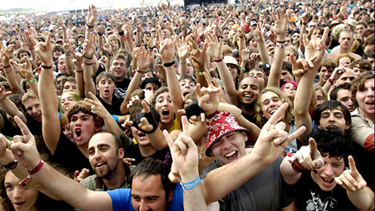 Insurers concerned about “crowded” private markets