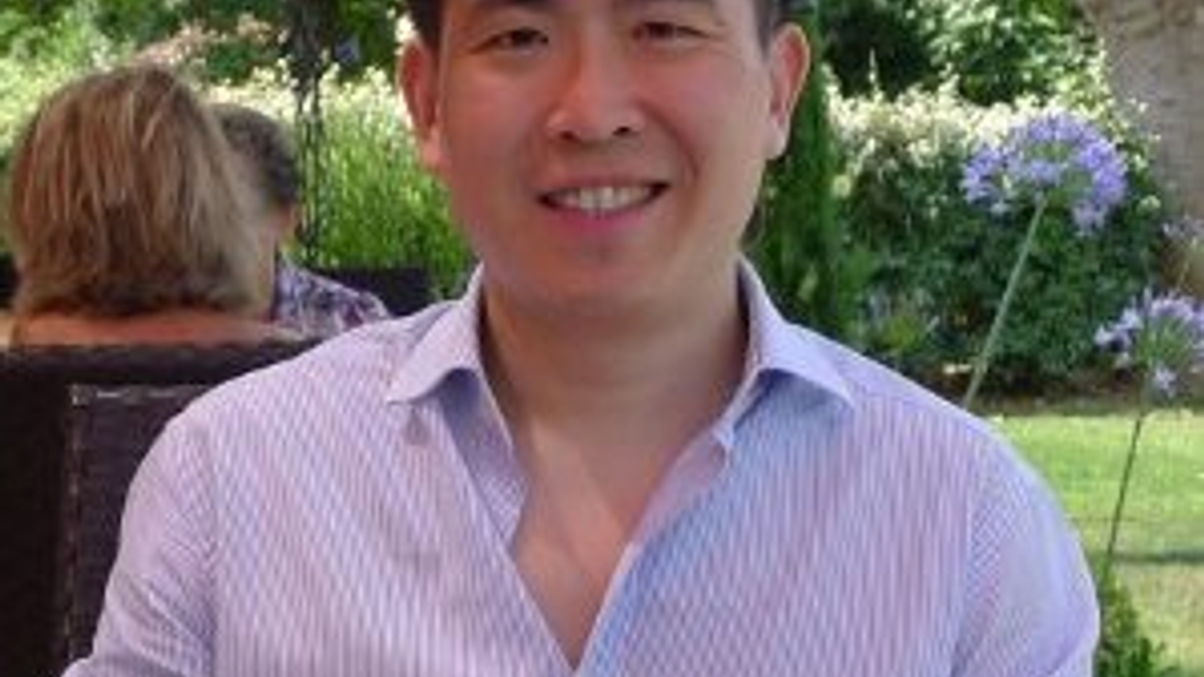 StanChart hires senior banker for UHNW business