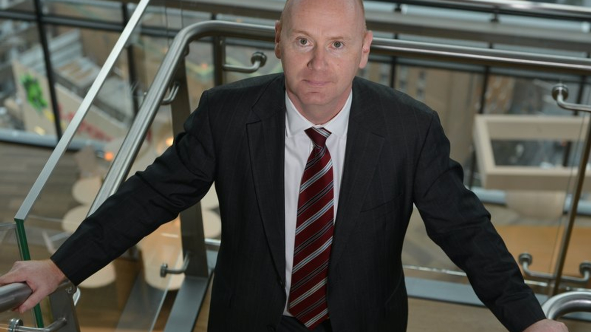 QBE to enter alternatives, boost risk assets