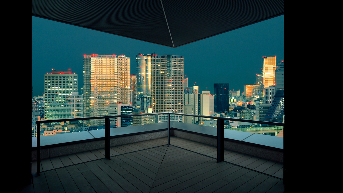 Which markets and sectors in APAC are poised to drive real estate investment in 2023?