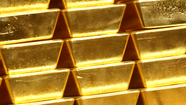 Going for gold - allocation strategies among uncertainty