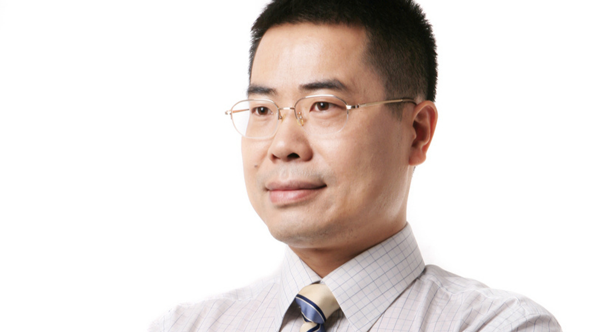 Fullerton hires investment trio, plans funds