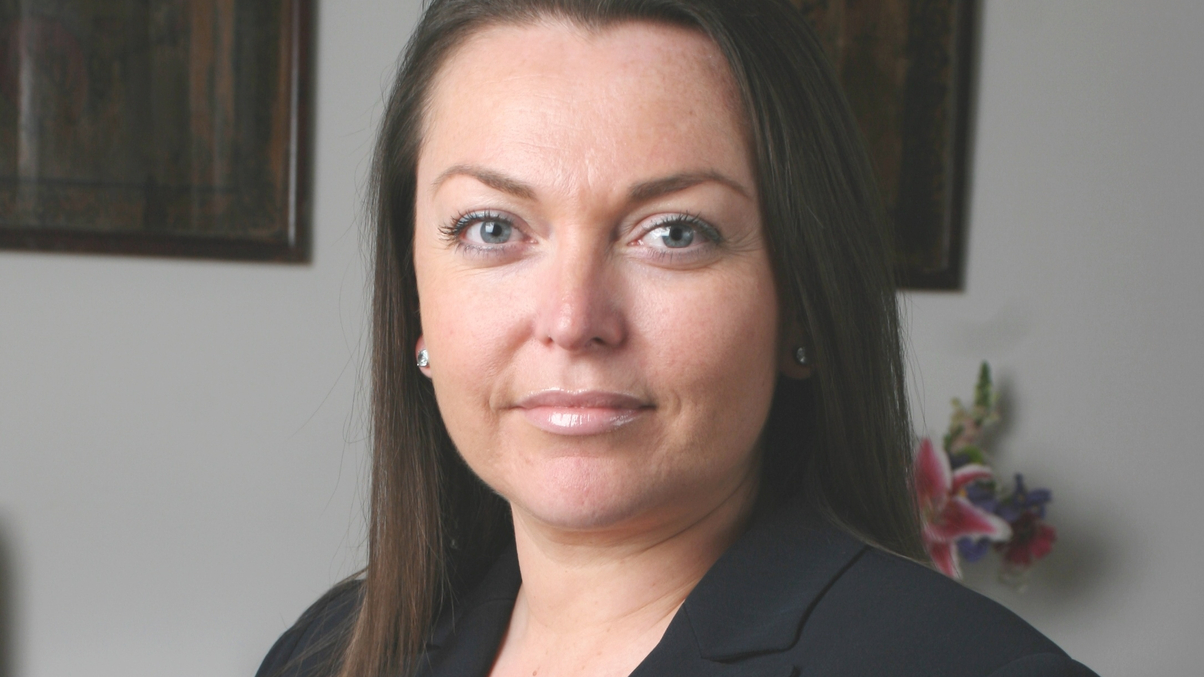 Joanne Murphy is still Queen Bee of alternatives