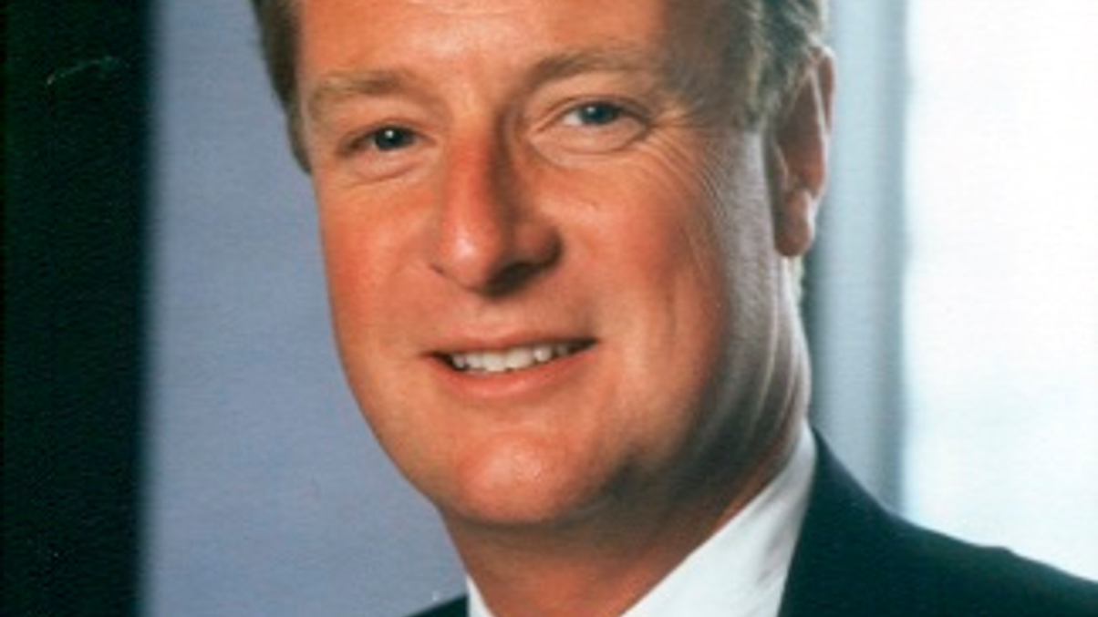 State Street signs rare outsourcing deal with Chinese FMC