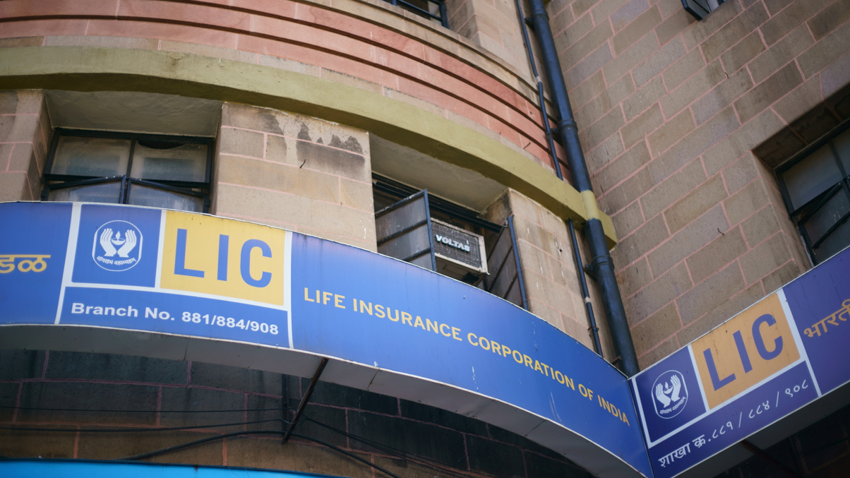 Weekly investors roundup: India's LIC made poor trading debut after impressive offering; Temasek-backed Zilingo fires chief executive