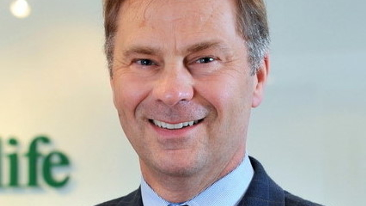 Manulife ramps up funds distribution drive