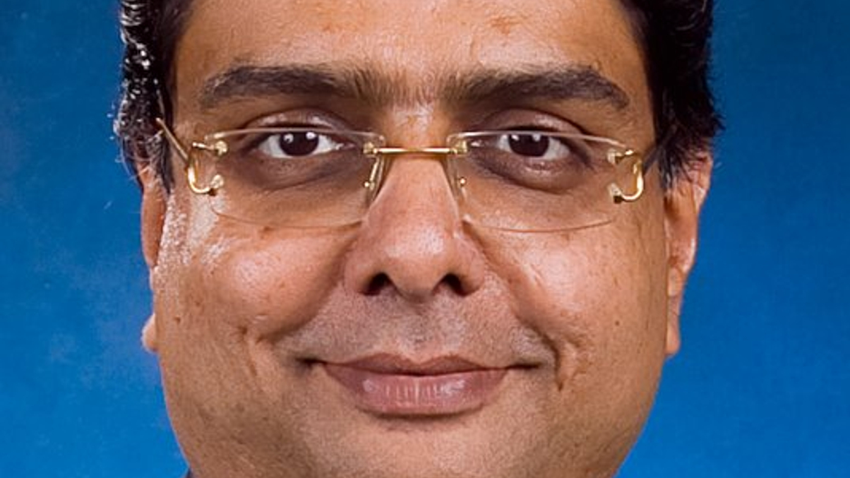 Avendus poaches more execs, plans SE Asia office