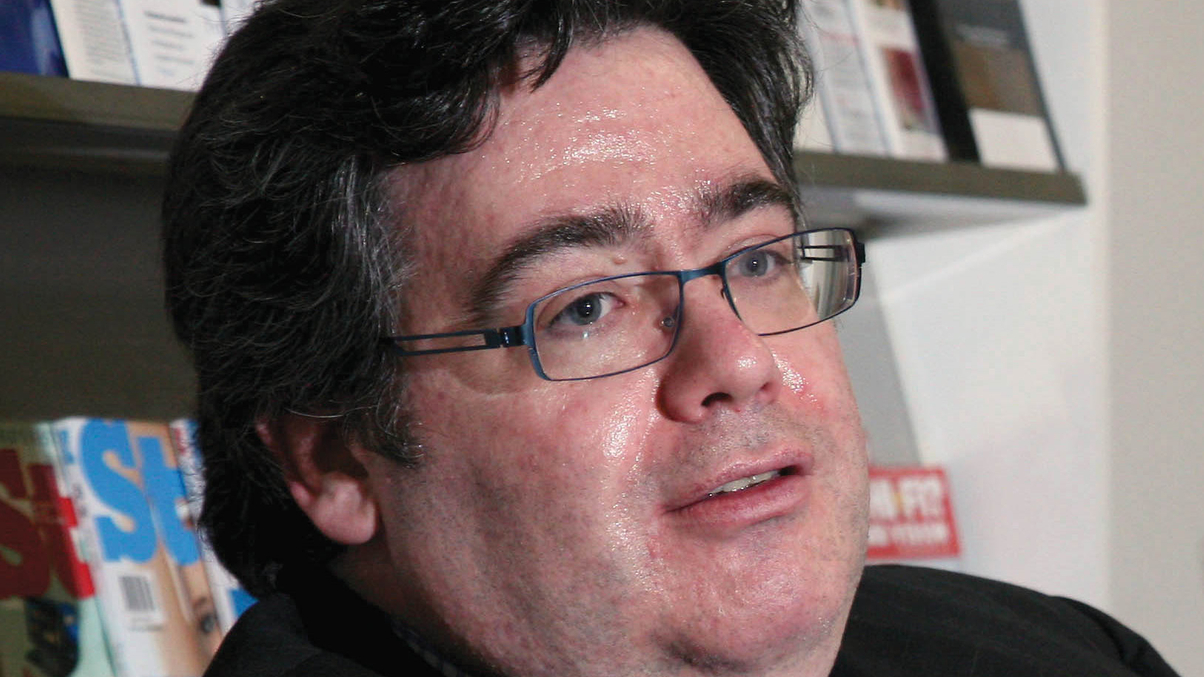 Asian hedgies stiffen upper lip amid turmoil