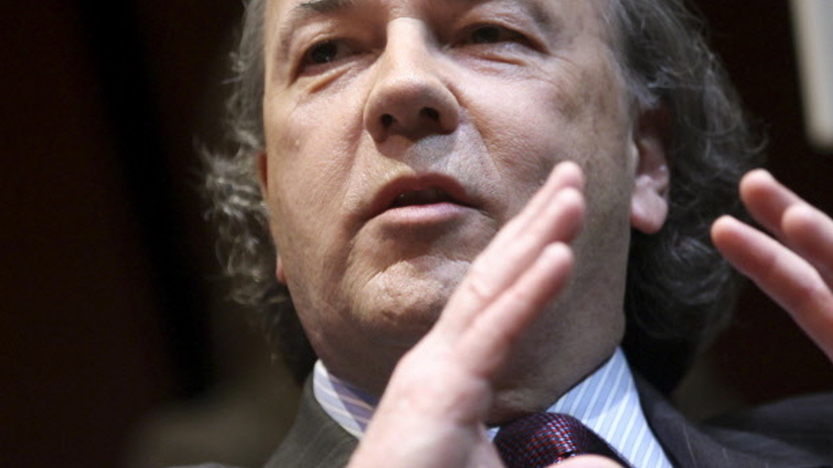 Currency warrior James Rickards shoots, misses