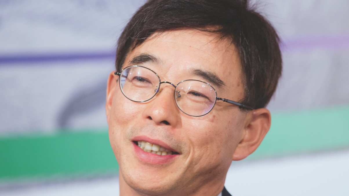 Hunting yield amid domestic go-slow