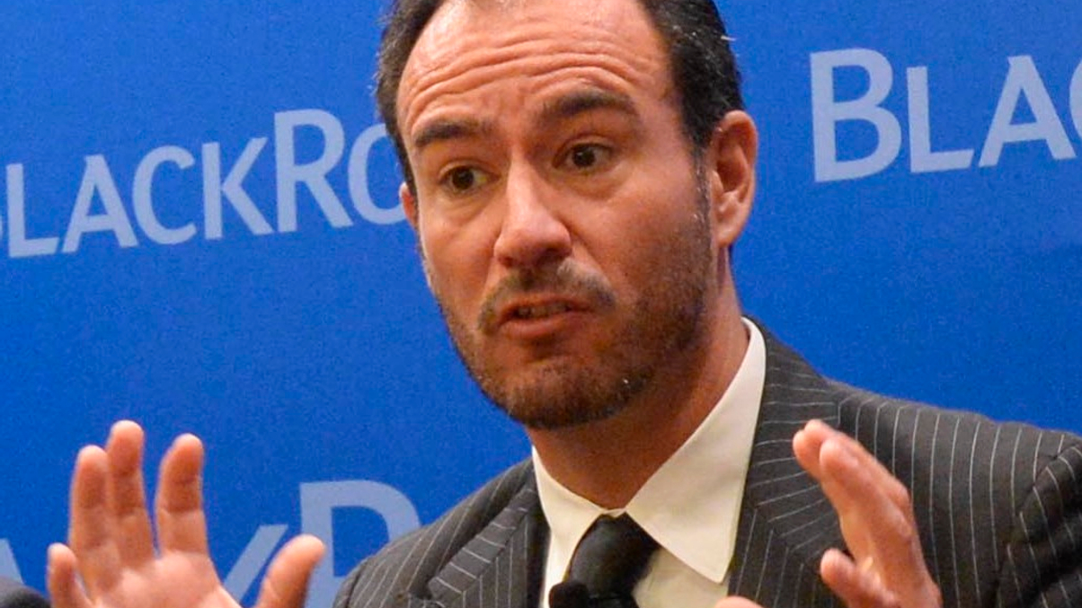 BlackRock recommends dollar EM bonds