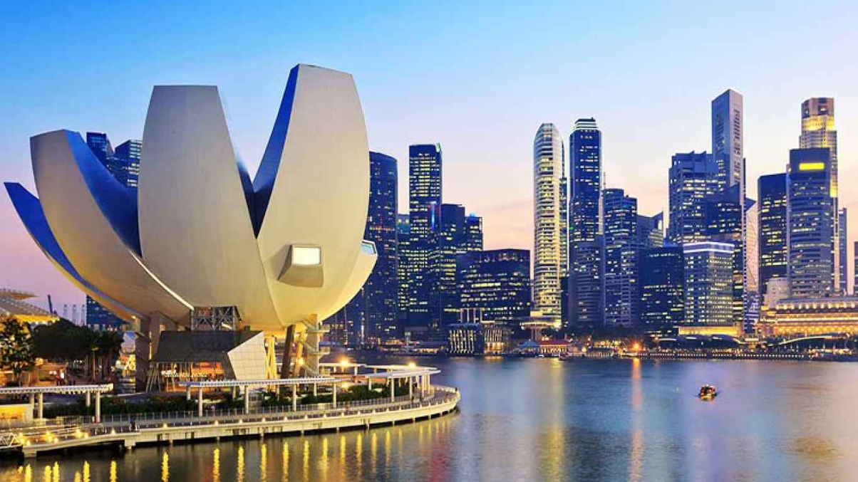 Chinese fund firms mull Singapore set-ups amid regulatory concerns