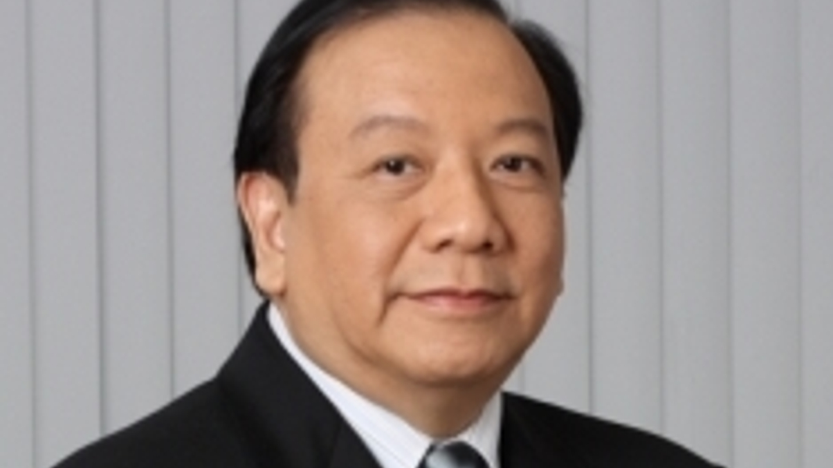 Local investors go against the flow after Thai floods