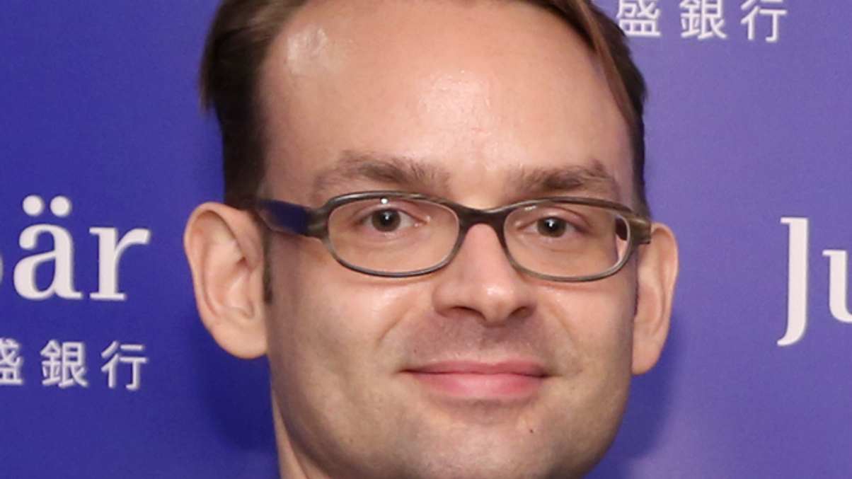 Julius Baer defends “optimistic” wealth forecast