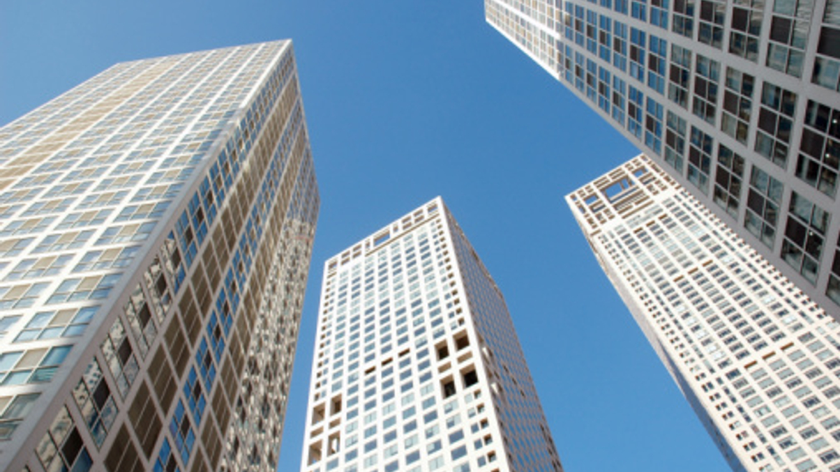 Asians lead private wealth flows into property