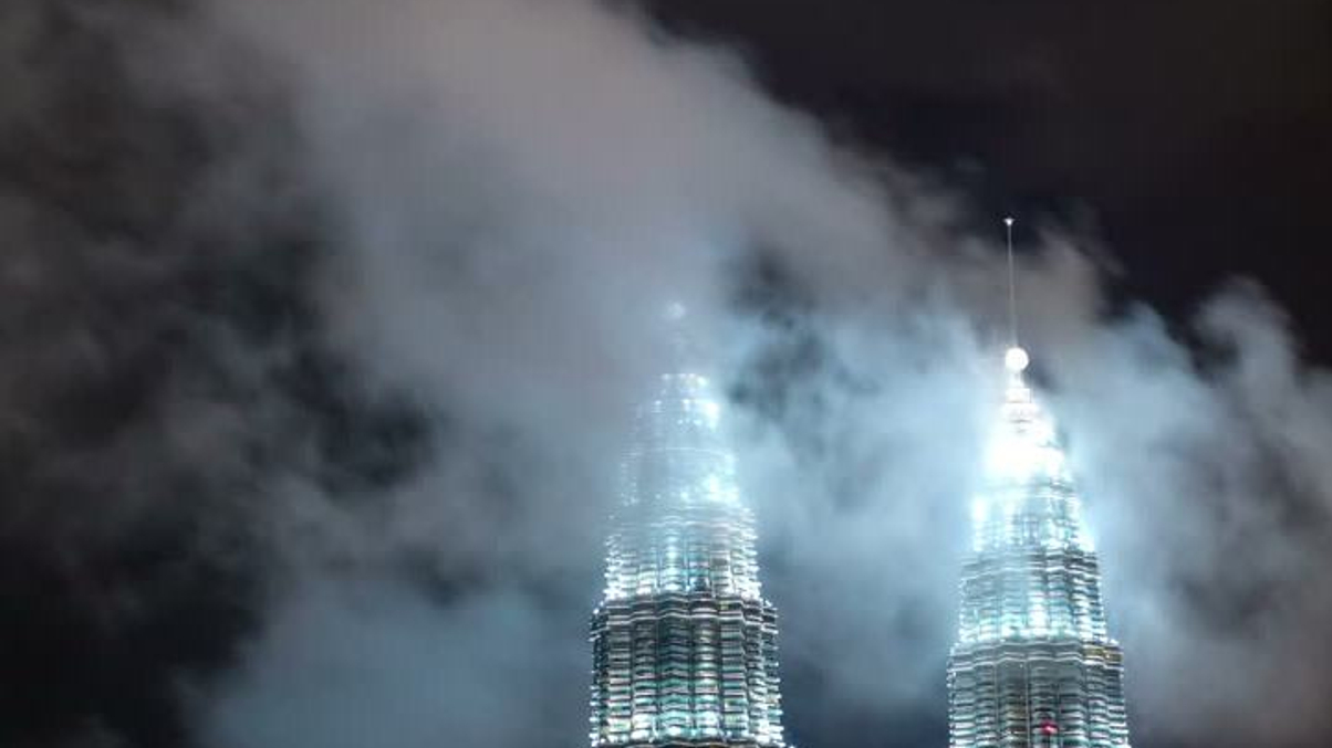 1MDB casts pall over looming Asian SWFs